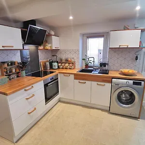 Appartement Maisonnette En Luberon, Cadenet